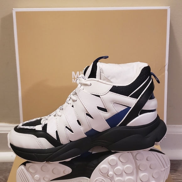 Michael Kors Hero Trainers Sneakers 7 Women NIB - Picture 4 of 6